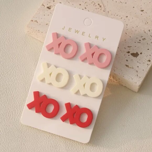 Three Pairs of XOXO Stud Earrings - Valentines - NEW - Picture 1 of 3